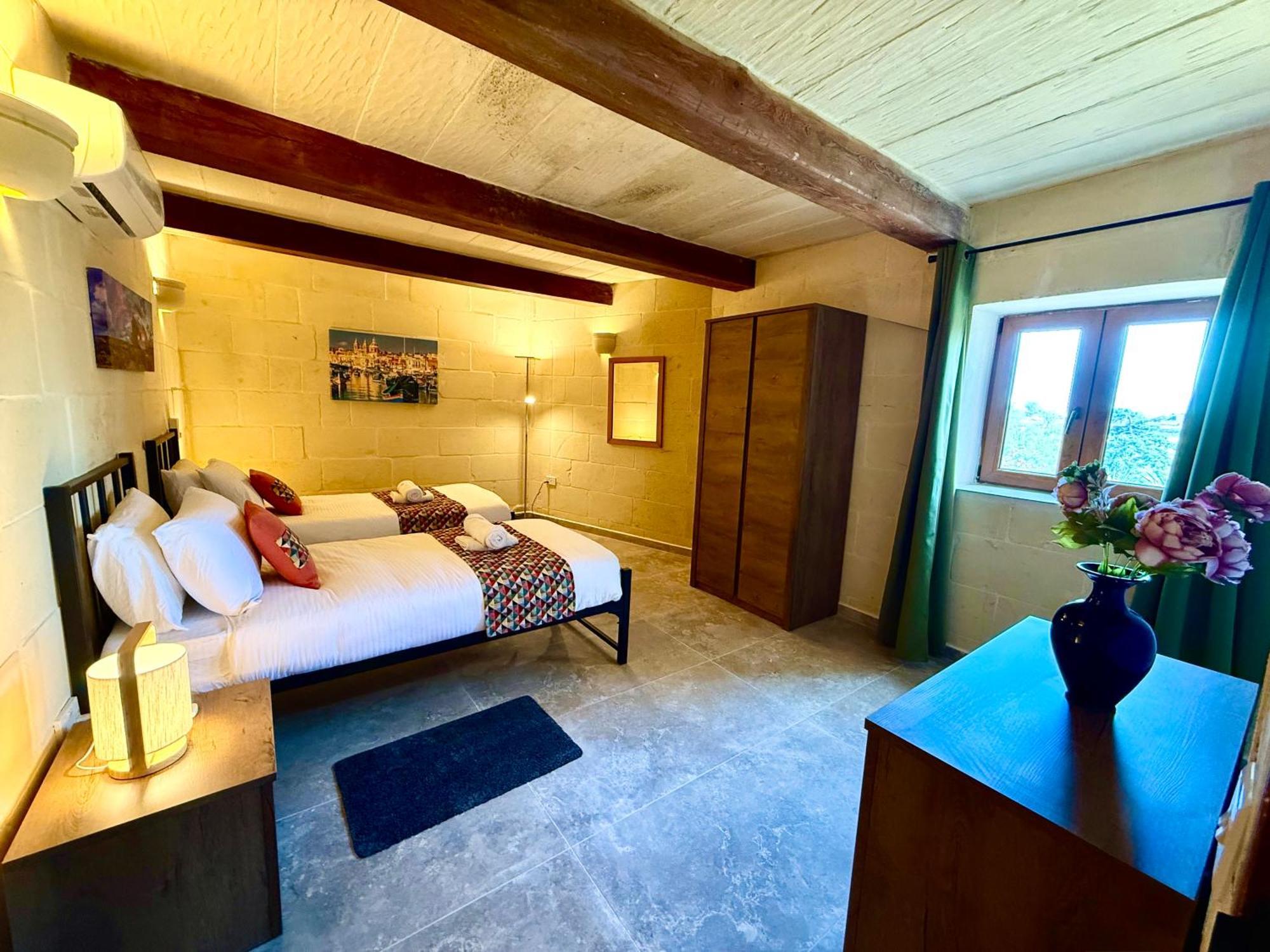 Lonza Gharb Farmhouse エクステリア 写真