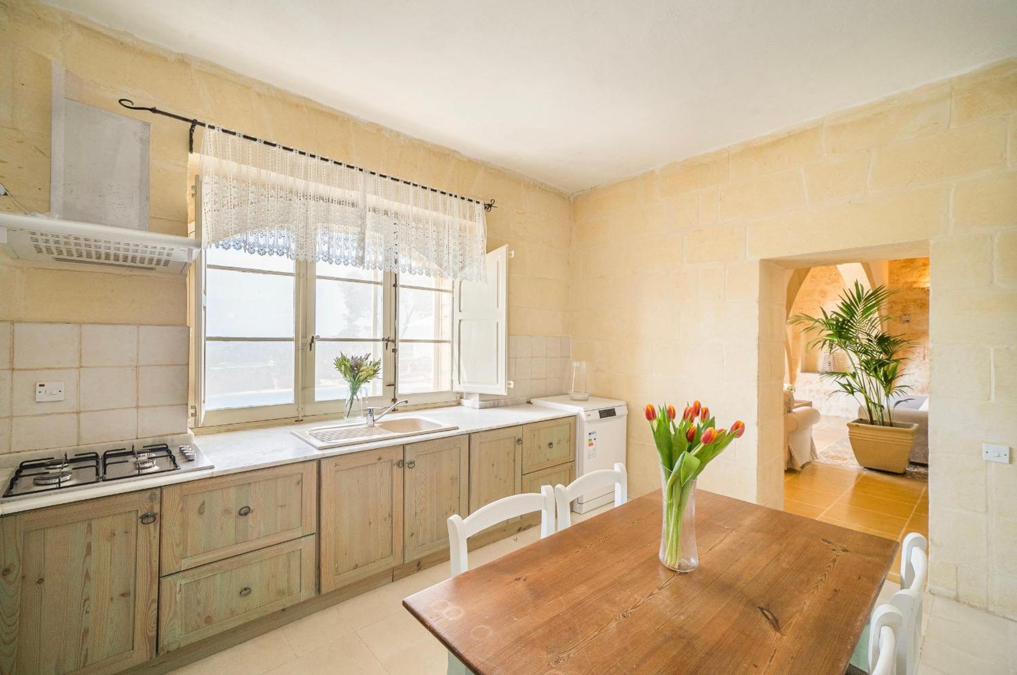 Lonza Gharb Farmhouse エクステリア 写真